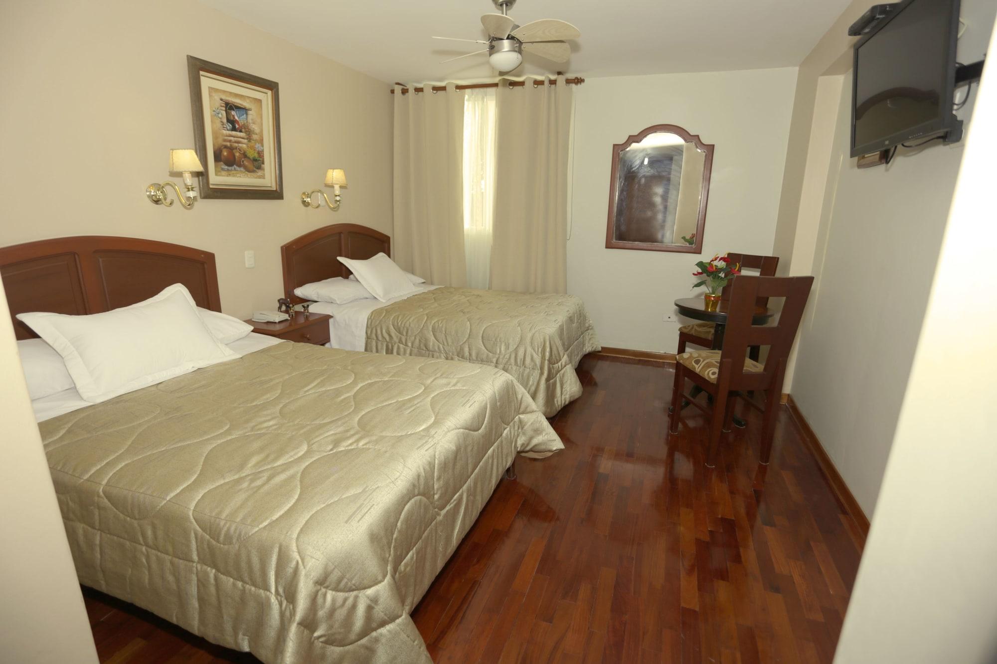 Hotel Manhattan Inn Airport Lima Bagian luar foto