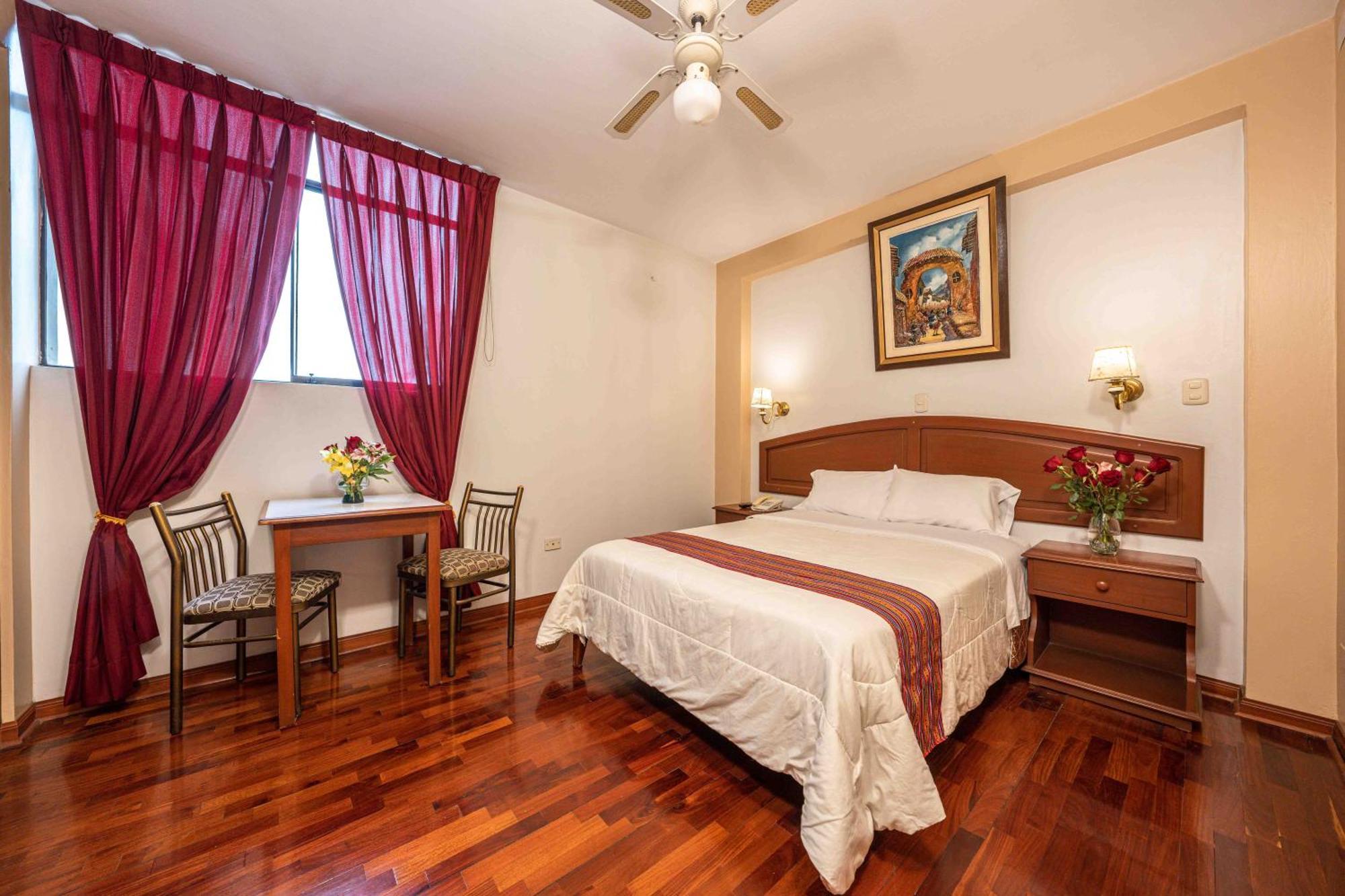 Hotel Manhattan Inn Airport Lima Bagian luar foto