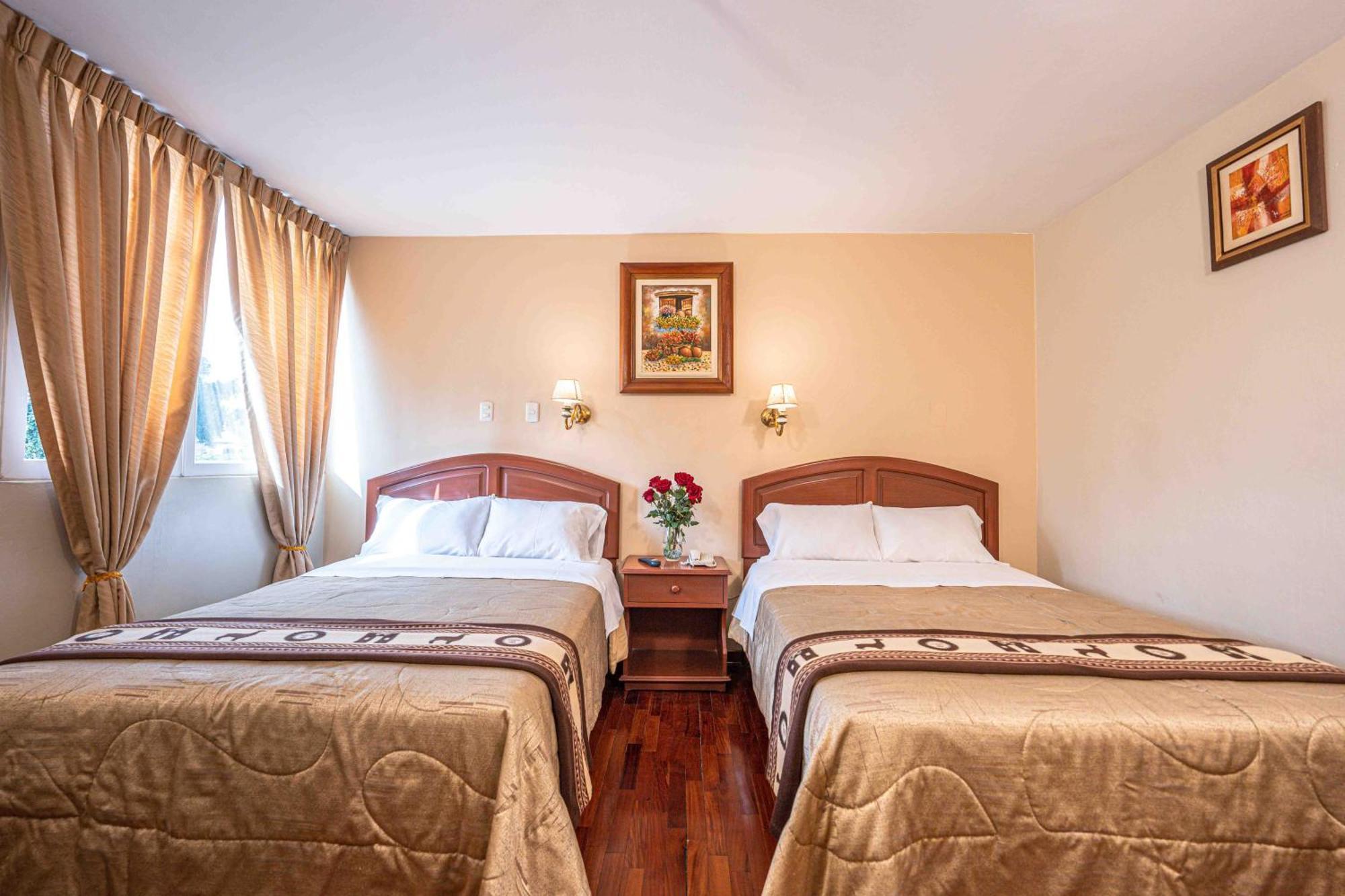 Hotel Manhattan Inn Airport Lima Bagian luar foto